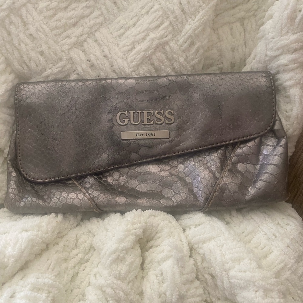Guess Snakeskin Embossed Patterned Silver Tone Cl… - image 2